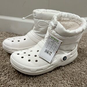 Brand New Women’s Classic Lined Neo Puff Croc Boot